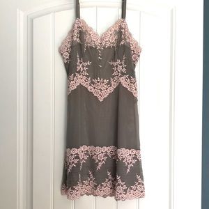 Wacoal slip/gown Sm NWOT